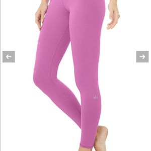 Purple/pink alo leggings
